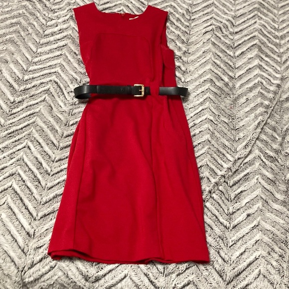 Used size 8 dress - Picture 4 of 4